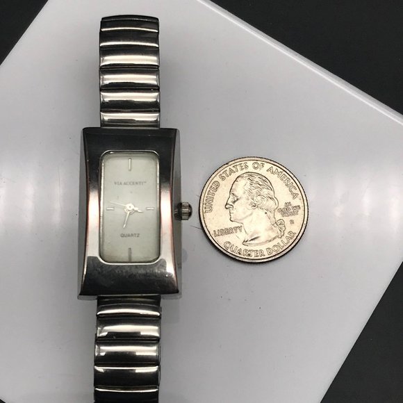 Vintage Via Accenti Ladies White Dial Flex Band Rectangle Quartz Watch - Picture 6 of 6